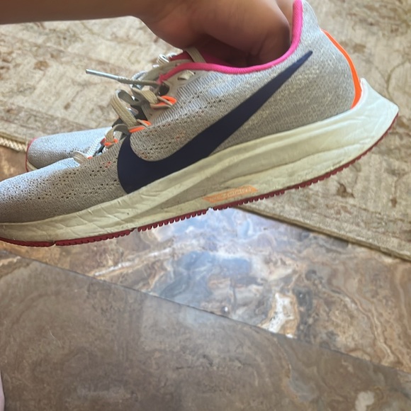 Nike Air Zoom Pegasus 36 Wolf Grey Regency Purple W - Picture 8 of 8